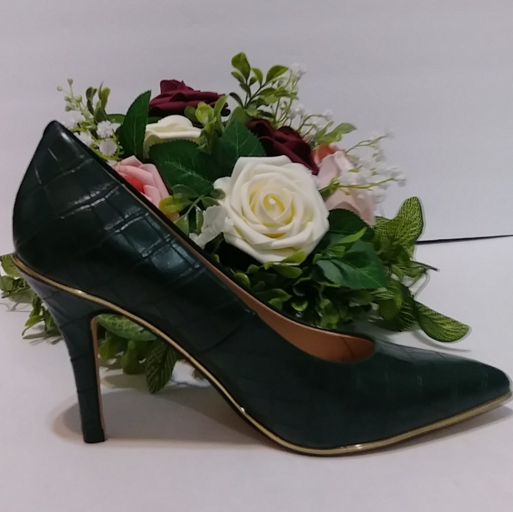 Reserved /Crocodile Pattern Leather - image 3